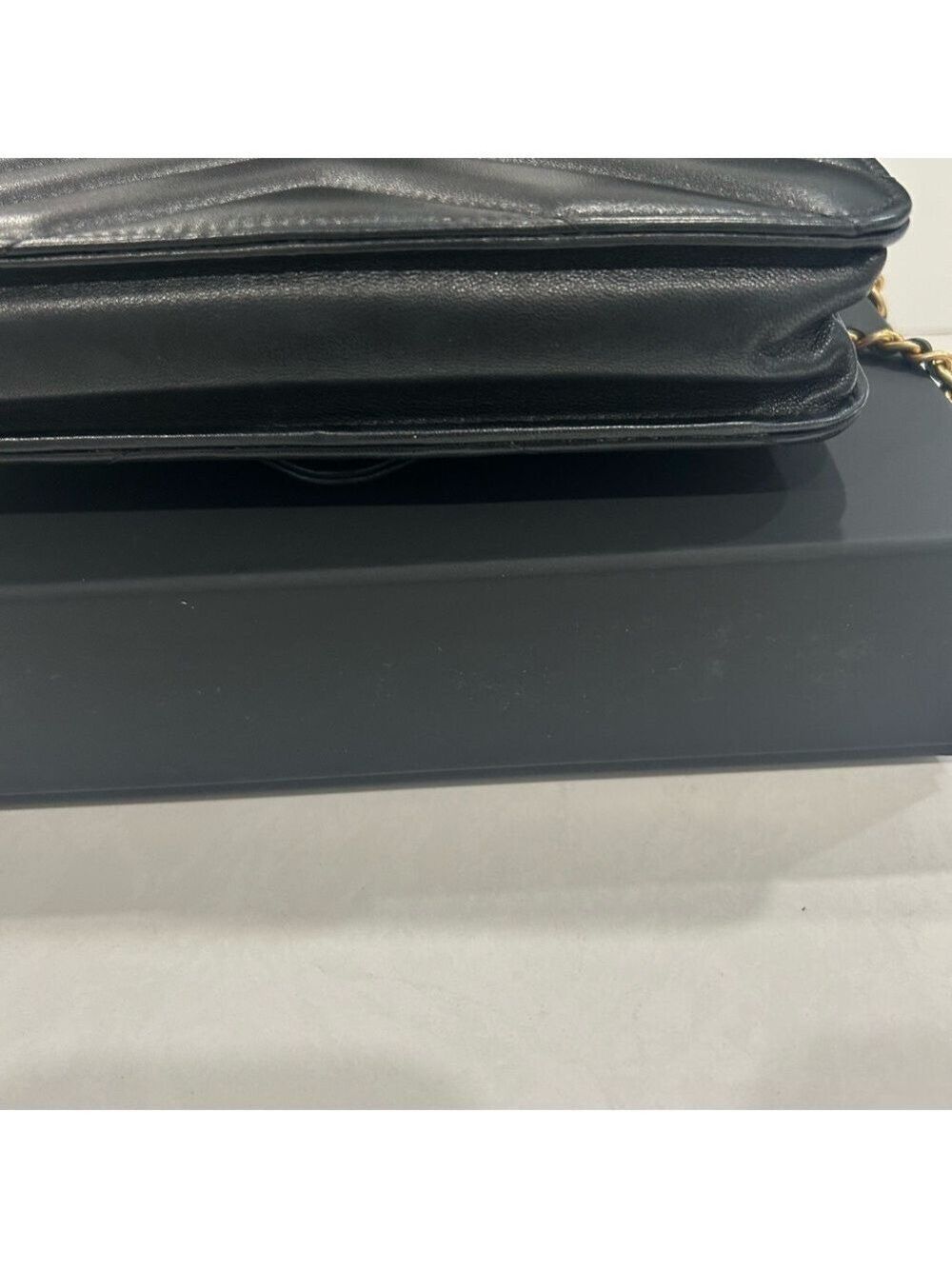 Chanel Wallet on Chain - Picture 9 of 12